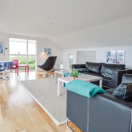 One Bedroom Holiday In 펜션 *